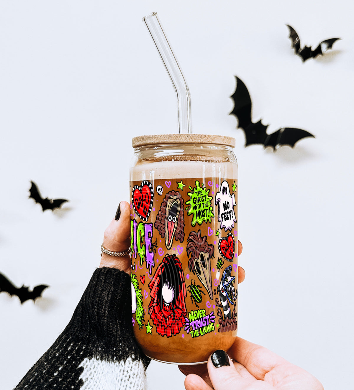 Beetle Juice Doodle 16 oz Glass Wrap
